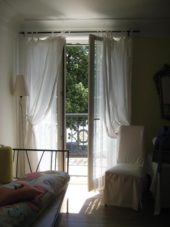 Victor'S Bed & Breakfast Maienfeld Rom bilde
